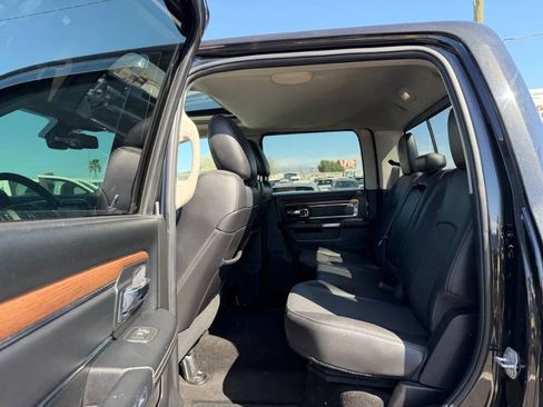 Used 2016 RAM 3500 Laramie w/ Convenience Group AWD/4WD image 20