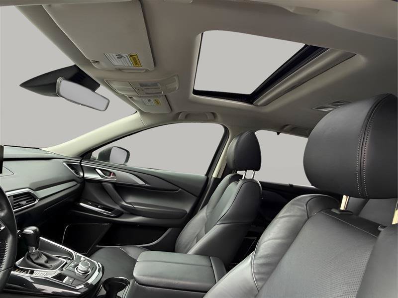 Used 2019 MAZDA CX-9 Touring w/ Touring Premium Package FWD image 22