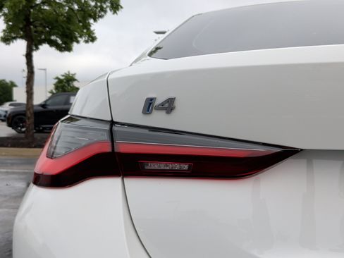Used 2023 BMW i4 eDrive35 w/ Premium Package RWD image 13