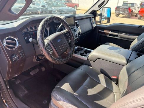 Used 2016 Ford F250 Platinum AWD/4WD image 16