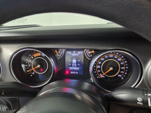 Certified 2022 Jeep Wrangler Unlimited Sport image 19