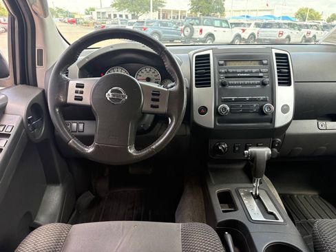 Used 2011 Nissan Xterra PRO-4X AWD/4WD image 10