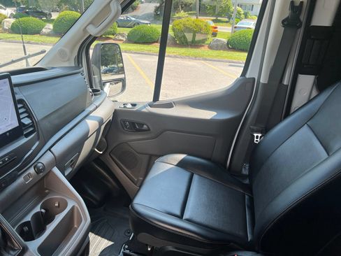 Used 2024 Ford Transit 350 148 High Roof AWD w/ Load Area Protection Package image 29