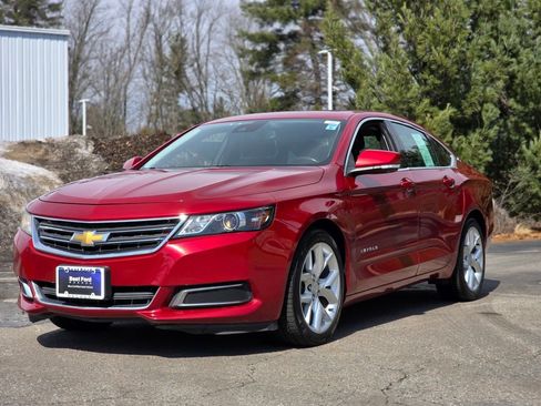 Used 2015 Chevrolet Impala LT image 2
