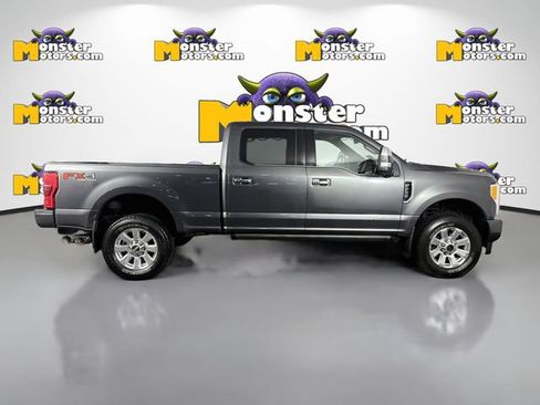 Used 2018 Ford F250 Platinum w/ Platinum Ultimate Package AWD/4WD image 4