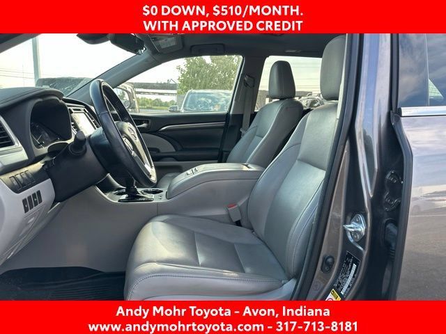 Used 2018 Toyota Highlander Limited AWD/4WD image 9