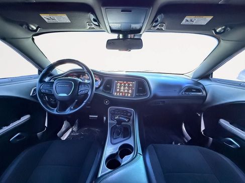 Used 2022 Dodge Challenger R/T RWD image 11