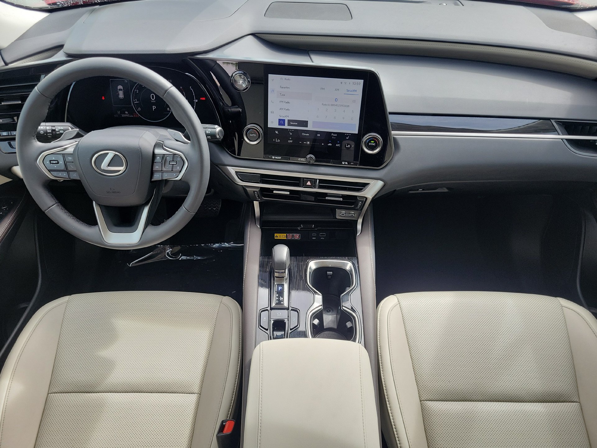 Used 2024 Lexus RX 350 FWD w/ Technology Package image 16