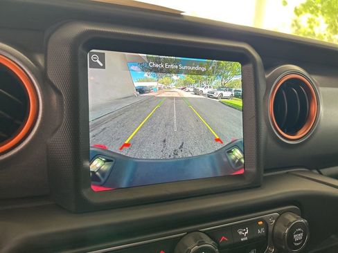 Certified 2022 Jeep Gladiator Mojave w/ Trailer Tow Package image 11