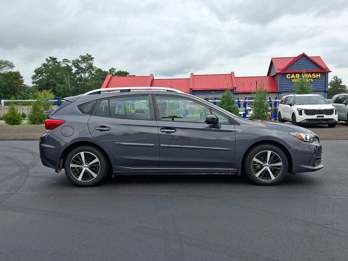 Used 2023 Subaru Impreza 2.0i Premium AWD/4WD image 7