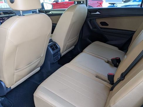 Used 2022 Volkswagen Tiguan SE AWD/4WD image 26