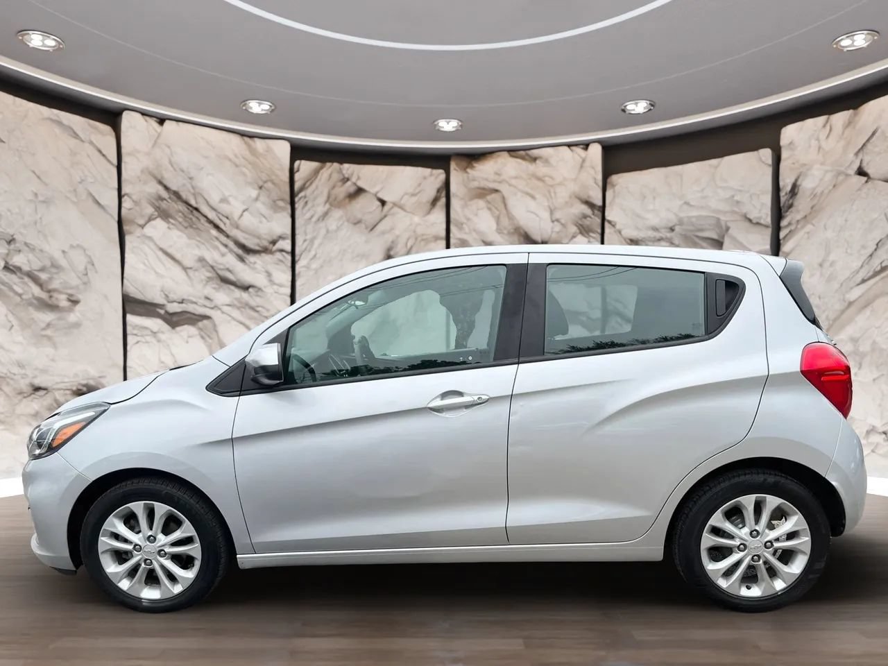 Used 2021 Chevrolet Spark LT FWD image 4