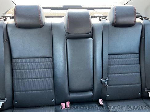 Used 2016 Toyota Camry SE FWD image 16