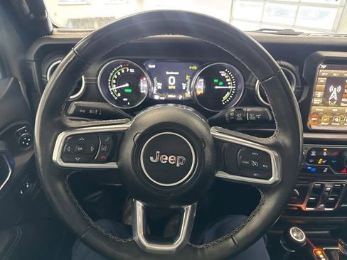 Used 2023 Jeep Wrangler Unlimited Sahara w/ Cold Weather Group image 34