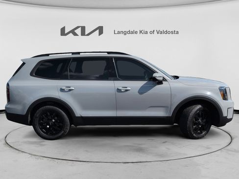 Used 2024 Kia Telluride SX Prestige X-Pro AWD/4WD image 3
