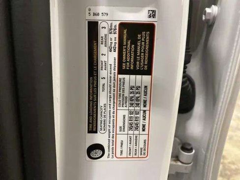 Used 2025 BMW 530i image 85