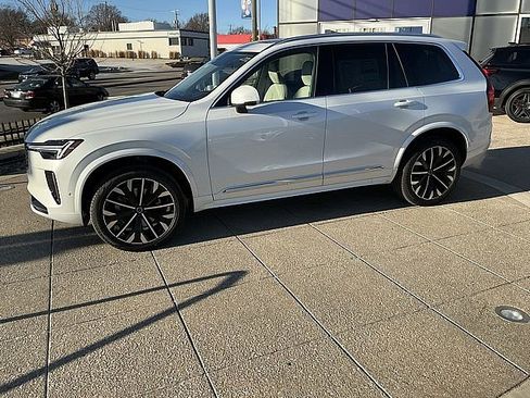 New 2026 Volvo XC90 B6 Ultra image 11
