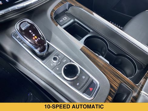 Used 2023 Cadillac Escalade Premium Luxury w/ LPO, Radiant Package AWD/4WD image 8