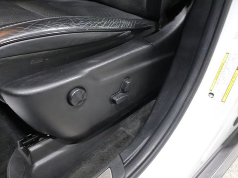 Used 2015 Jeep Grand Cherokee Summit AWD/4WD image 12