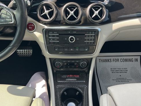 Used 2016 Mercedes-Benz CLA 250 4MATIC image 15