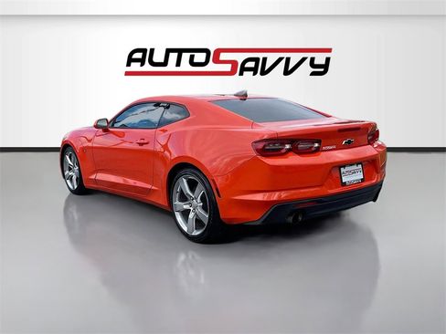 Used 2019 Chevrolet Camaro LT image 5
