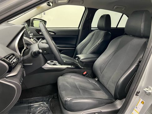 Used 2023 Mitsubishi Eclipse Cross SE image 6