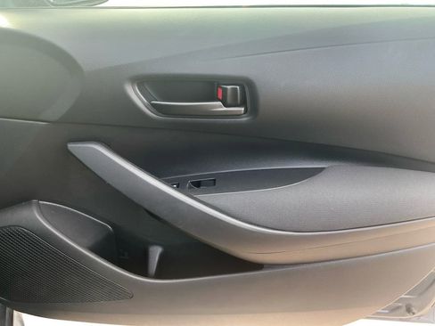 Used 2023 Toyota Corolla LE image 16