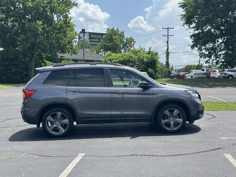 Used 2021 Honda Passport Touring image 4