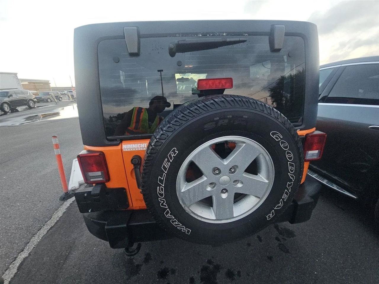 Used 2012 Jeep Wrangler Sport AWD/4WD image 5