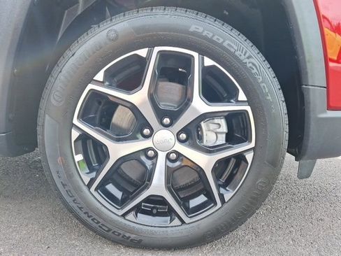 Used 2024 Jeep Compass Limited w/ Sun and Sound Group image 9