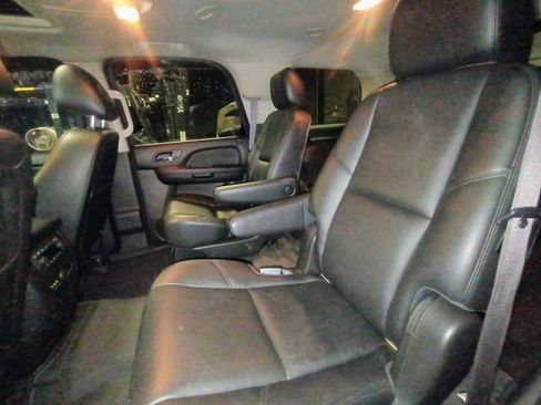 Used 2012 Chevrolet Tahoe LTZ RWD image 57