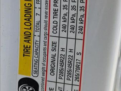 Used 2019 GMC Yukon Denali w/ Open Road Package image 17