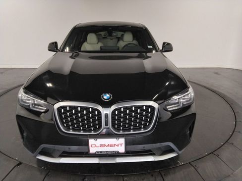 Used 2023 BMW X4 xDrive30i w/ Premium Package image 3