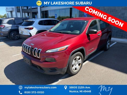 Used 2016 Jeep Cherokee Sport FWD image 3