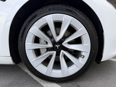 Used 2023 Tesla Model 3 Standard Range RWD image 29