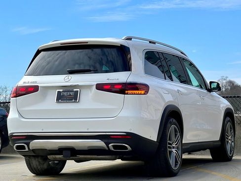 Certified 2024 Mercedes-Benz GLS 450 4MATIC image 7