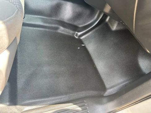 Used 2017 GMC Sierra 1500 2WD Regular Cab image 17