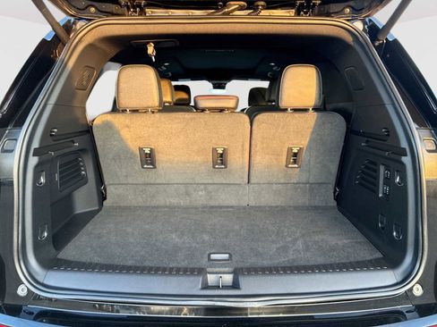 Certified 2024 Chevrolet Traverse RS w/ LPO, Floor Liner Package image 27