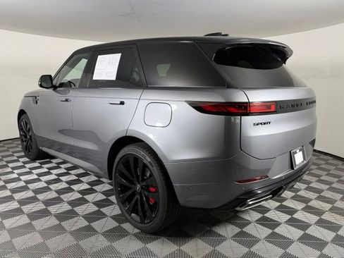 Certified 2025 Land Rover Range Rover Sport Dynamic SE AWD/4WD image 4