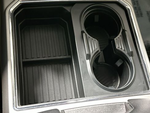 Used 2021 Ford F250 Lariat w/ Lariat Ultimate Package image 29