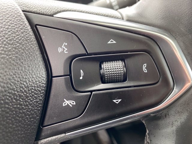 Used 2025 Chevrolet Trax ACTIV w/ Sunroof Package FWD image 8