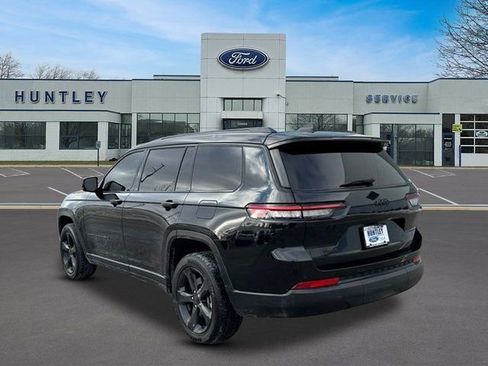 Used 2023 Jeep Grand Cherokee L Laredo image 6