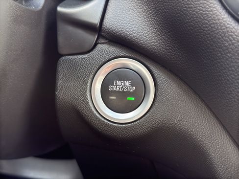 Used 2024 Chevrolet Equinox LT AWD/4WD image 20