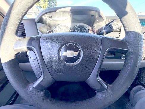 Used 2014 Chevrolet Silverado 2500 W/T image 27