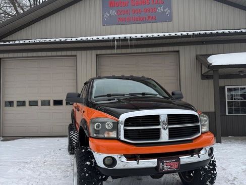 Used 2007 Dodge Ram 2500 Truck SLT w/ Quad Cab Big Horn Value Group image 1