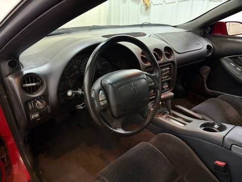 Used 2000 Pontiac Firebird Coupe w/ Opt Pkg RWD image 18