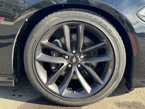 Used 2019 Dodge Charger Scat Pack image 9