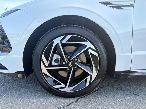 New 2026 Hyundai Sonata SEL AWD/4WD image 10