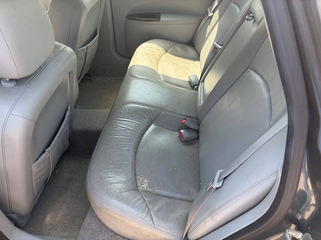Used 2007 Buick LaCrosse CXL w/ Driver Confidence Package FWD image 9