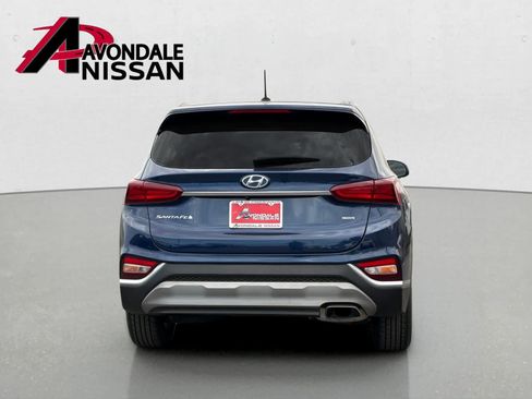Used 2019 Hyundai Santa Fe SE AWD/4WD image 5